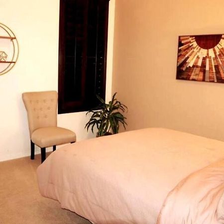 Phoenix Home With Heated Pool, Desert Views & Hot Tub أريزونا المظهر الخارجي الصورة