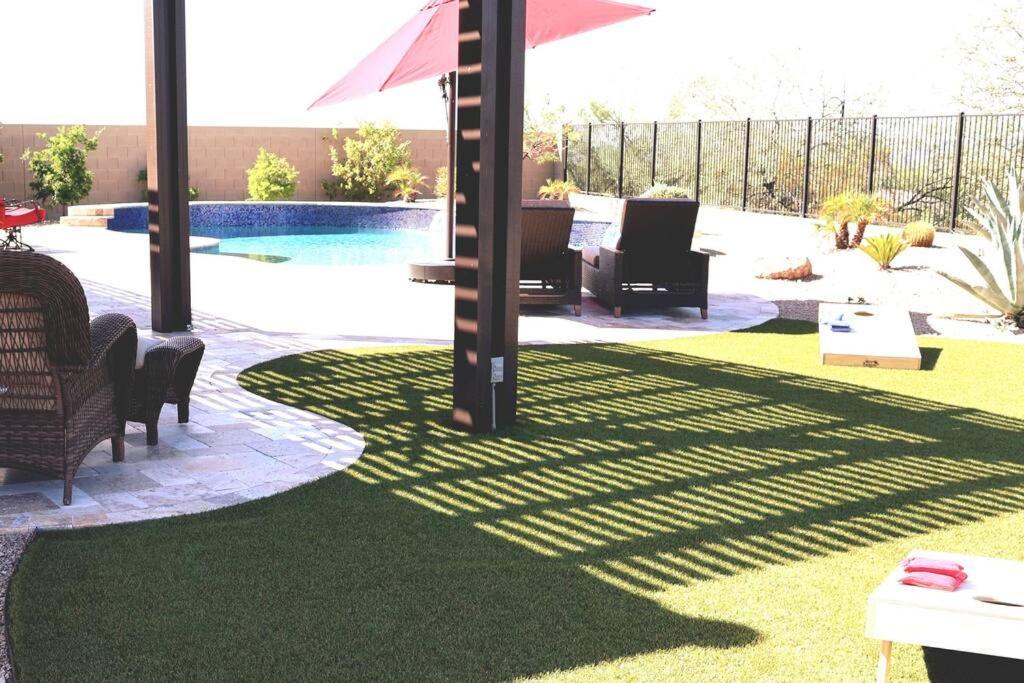 Phoenix Home With Heated Pool, Desert Views & Hot Tub أريزونا المظهر الخارجي الصورة