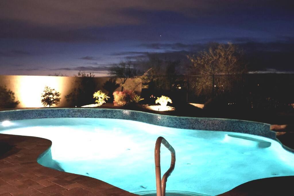 Phoenix Home With Heated Pool, Desert Views & Hot Tub أريزونا المظهر الخارجي الصورة
